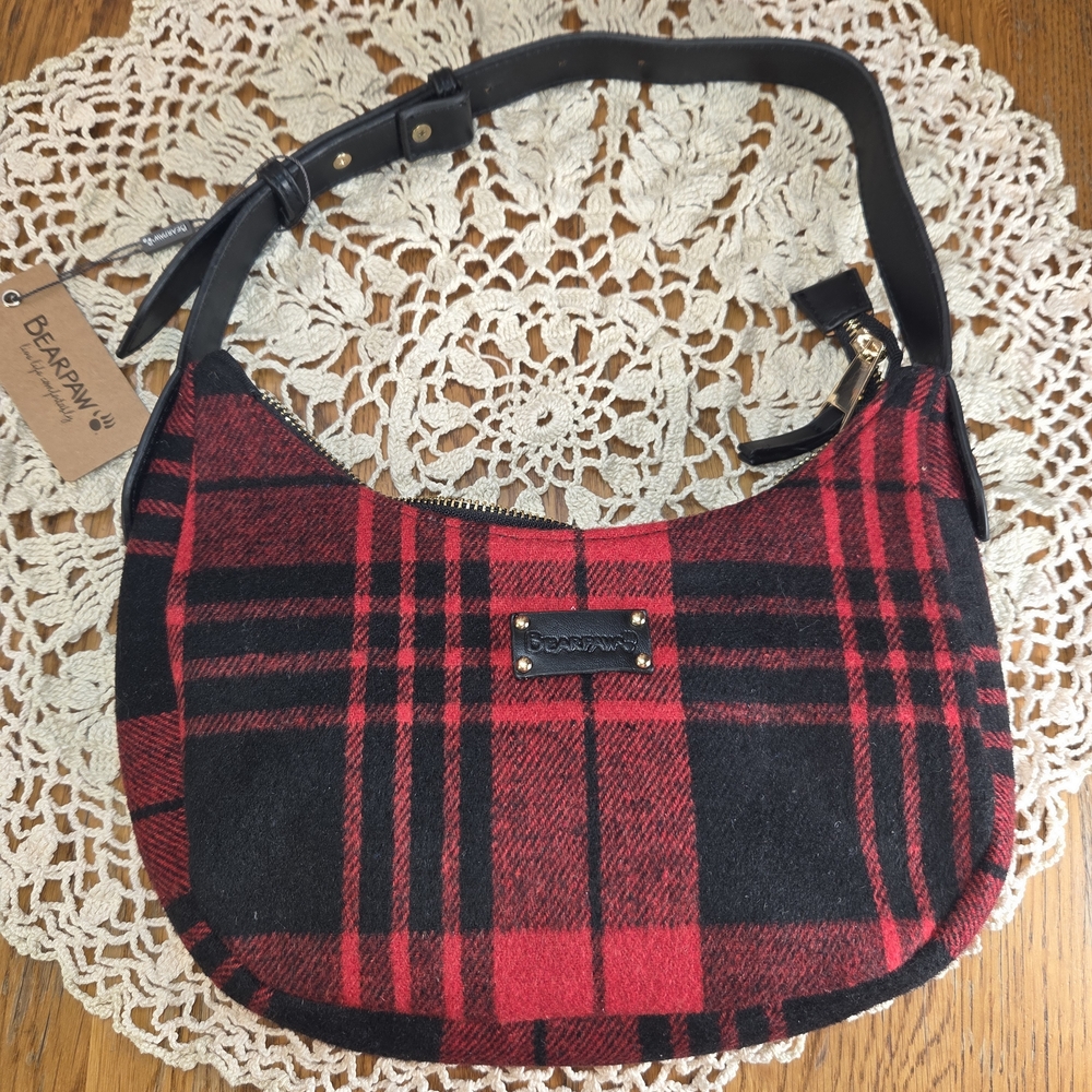 NWT Bearpaw Red and Black Plaid Women's Bag. CCCP